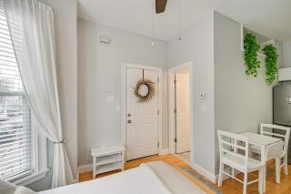 Cozy Somerville Studio 2 Mi to Boston, Walk to T! - Somerville - 1