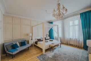 Extraordinary Prague Apartment - 9
