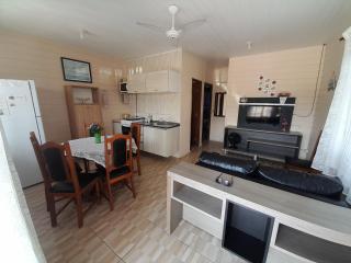 Casa Azul aconchegante, próx. a praia, Wi-Fi 300mb - Guaratuba - 3