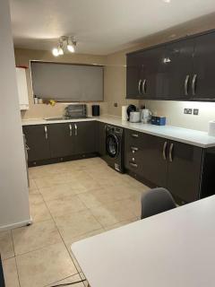 2 bedrooms apartment in Plaistow near tube to central London - Londra - 7