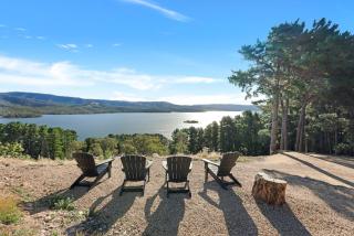 Lake Access - Mansfield - Sleeps 12 - Mansfield - 0