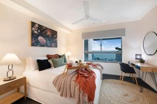 'High-Top Retreat' City Chic With Ocean Outlooks - 7