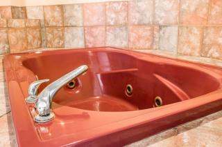 Country Inn & Suites by Radisson, Battle Creek, MI - 1