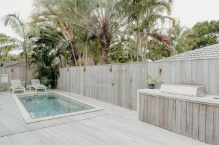 Paradise Palms - pet-friendly beach home with pool - Suffolk Park - 8