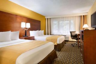 Country Inn & Suites by Radisson, Mishawaka, IN - South Bend - 8