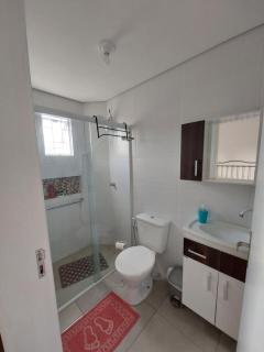 Apartamento Praia da Pinheira, 500m do mar. - 3