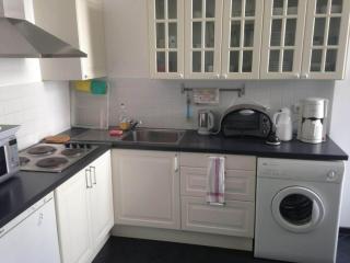 Holiday apartment Comfortable Vacation Home - Viena - 4