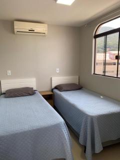 Residencial Mariano 1 - Vista para praia e Mar - Florianópolis - 2