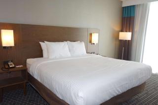 Park Inn by Radisson Brampton, ON - Brampton - 6