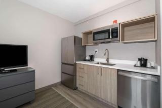 Country Inn & Suites by Radisson, Port Canaveral, FL - Cape Canaveral - 5