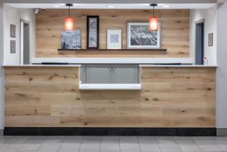 Country Inn & Suites by Radisson, Valdosta, GA - Valdosta - 4