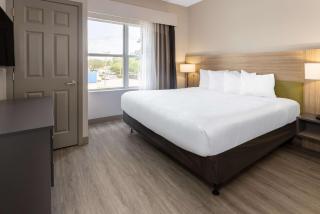 Country Inn & Suites by Radisson, Valdosta, GA - Valdosta - 3