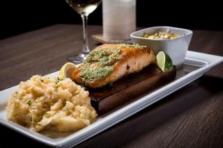 Holiday Inn Coralville - Iowa City by IHG - Coralville - 3