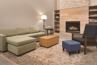 Country Inn & Suites by Radisson, Waterloo, IA - Waterloo - 8