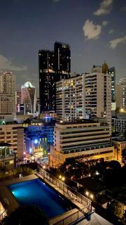 Sukhumvit13 Luxury suite - 3