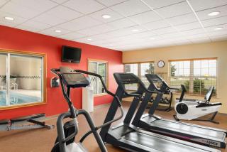 Country Inn & Suites by Radisson, Sycamore, IL - Sycamore - 3