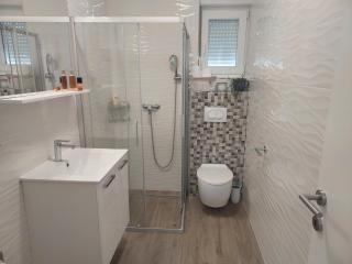 Apartments with parking space Rogoznica - 22157 - 3