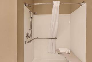 Country Inn & Suites by Radisson, Albert Lea - Austin - Albert Lea - 3