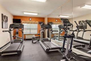 Country Inn & Suites by Radisson, Biloxi-Ocean Springs, MS - Ocean Springs - 4