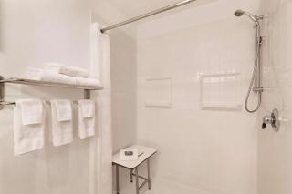 Country Inn & Suites by Radisson, Boone, NC - Boone - 2