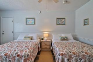 Coastal Waters 107 - A Studio Poolside Retreat - 8