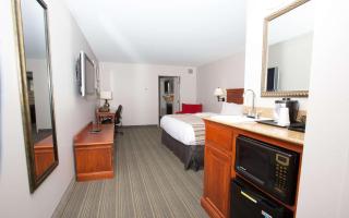 Country Inn & Suites by Radisson, Grand Forks, ND - Grand Forks - 1