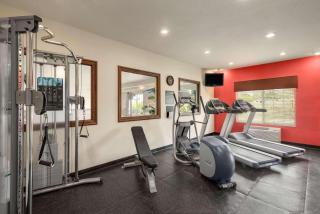 Country Inn & Suites by Radisson, Minot, ND - Minot - 3