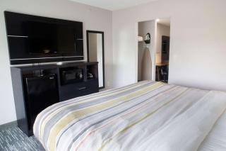 Country Inn & Suites by Radisson, Columbus West, OH - 5