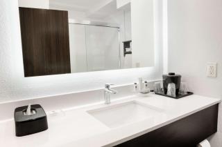 Country Inn & Suites by Radisson, Columbus West, OH - 4