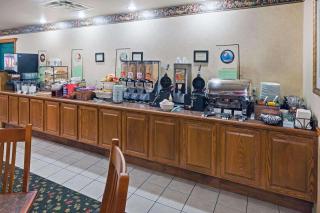 Country Inn & Suites by Radisson, Chambersburg, PA - Chambersburg - 1