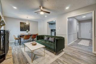 4BR Beauty w/ Game Room! Lake Hefner Hideaway - The Village - 7
