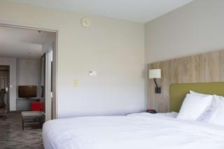 Country Inn & Suites by Radisson, Carlisle, PA - 7