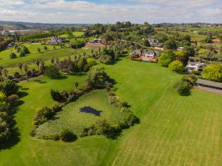 Experience luxury at its finest in Whitford - Whitford - 2
