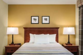 Country Inn & Suites by Radisson, Dakota Dunes, SD - 4