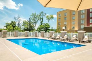 Country Inn & Suites by Radisson, Cookeville, TN - Cookeville - 2