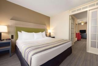 Country Inn & Suites by Radisson, Milwaukee Airport, WI - Milwaukee - 6