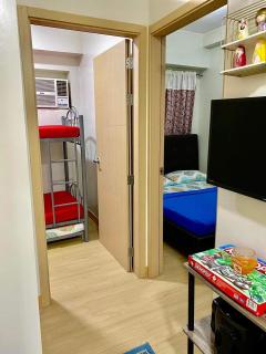 Trees residences Walking distance to SM fairview by Dennis S. - Manila - 4