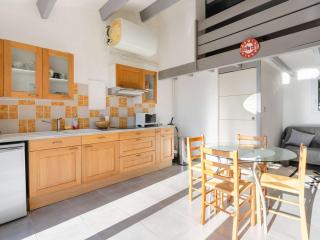 Charmant Pavillon Climatisé avec Mezzanine, Piscine et Parking - Près de la Plage! - FR-1-409-247 - Fleury - 6
