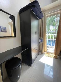 Shore Residence Mall of Asia Direct pool - 3