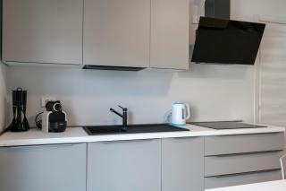 MALVEZZi Apartments - Desenzano del Garda - 3