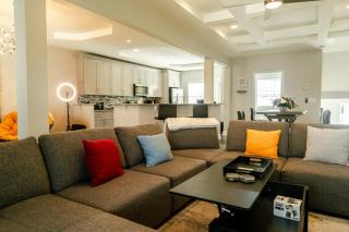 Enjoy this mini-mansion near downtown and the airport! - Atlanta - 5
