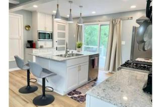 Waterfront house near the Niagara Falls/Canal/Canadian Border - Tonawanda - 1