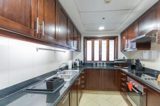 1BR Golf Towers 2 by PK Holidays - 2