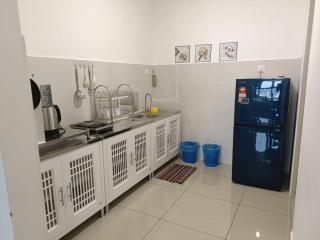 Bali Residences Netflix 2 - 8pax - Malacca - 8