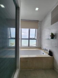 Silverscape Seaview Suite Melaka @ FREE WIFI - Malacca - 3