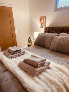 Secret Cabin Getaway - Hartlepool - 3