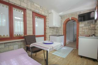Rafi One - Novigrad - 7