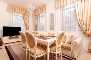 The Golden Nest - luxury apartment - 0
