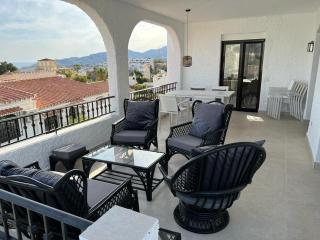 Villa Little Castle Sea&Mountain - villa vistas al mar y piscina privada en Capistrano Village urbanización, Nerja - 1