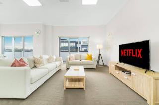 Spacious 3 bed apartment near airport with parking - Sídney - 6